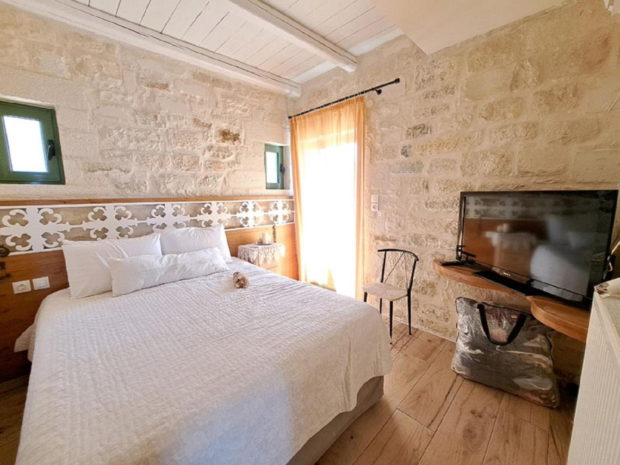 Villa Apollo - Saint George'S Retreat Village Kokkino Chorio Dış mekan fotoğraf