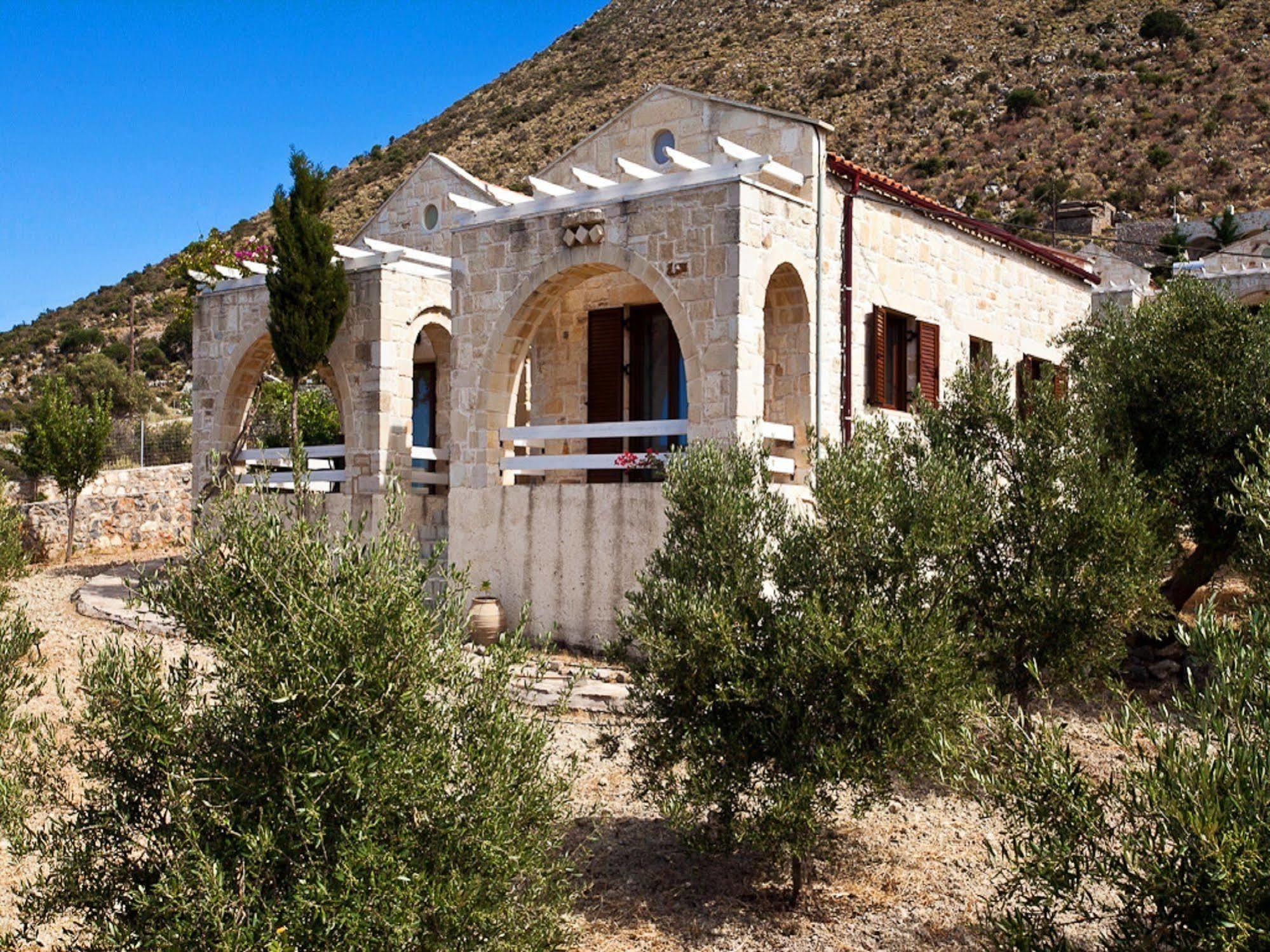 Villa Apollo - Saint George'S Retreat Village Kokkino Chorio Dış mekan fotoğraf