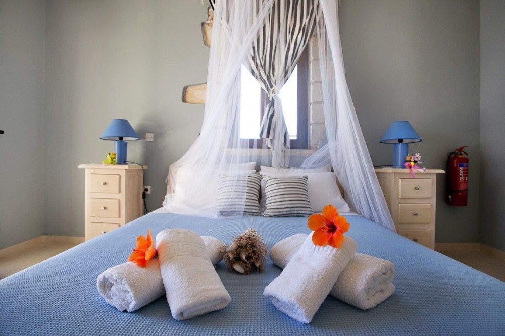 Villa Apollo - Saint George'S Retreat Village Kokkino Chorio Dış mekan fotoğraf